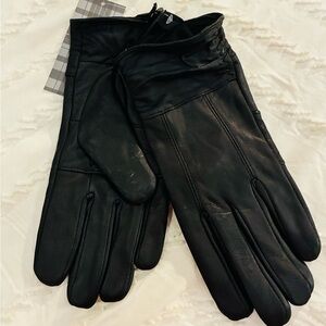 Black Leather women driving Gloves